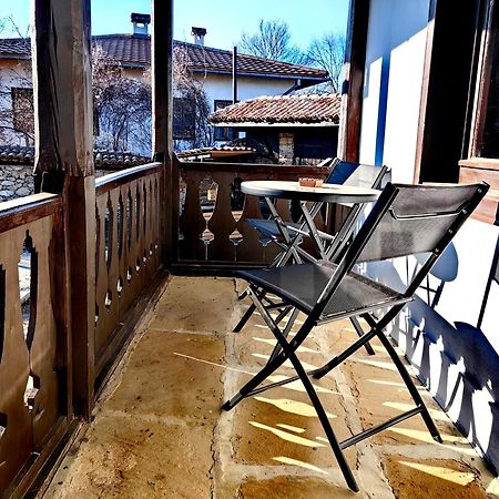 Complex Arbanashki Style-Panoramic View With Summer And Winter Terrace, Jacuzzi, Sauna, Children'S And Adult Area With Cinema Summer Арбанаси Екстер'єр фото