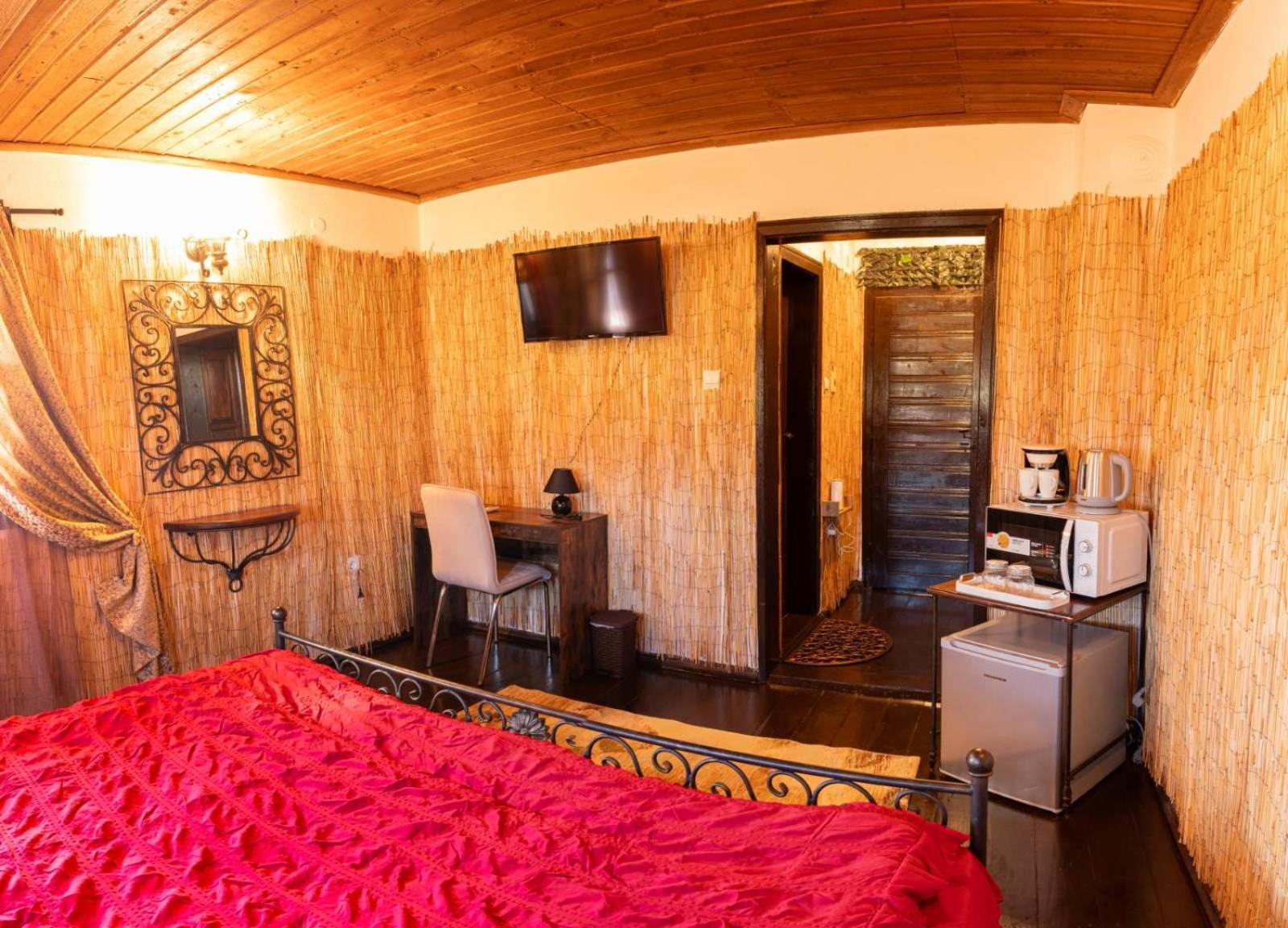 Complex Arbanashki Style-Panoramic View With Summer And Winter Terrace, Jacuzzi, Sauna, Children'S And Adult Area With Cinema Summer Арбанаси Екстер'єр фото