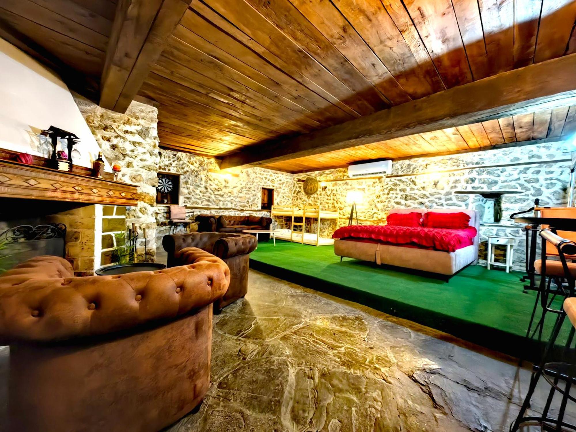 Complex Arbanashki Style-Panoramic View With Summer And Winter Terrace, Jacuzzi, Sauna, Children'S And Adult Area With Cinema Summer Арбанаси Екстер'єр фото